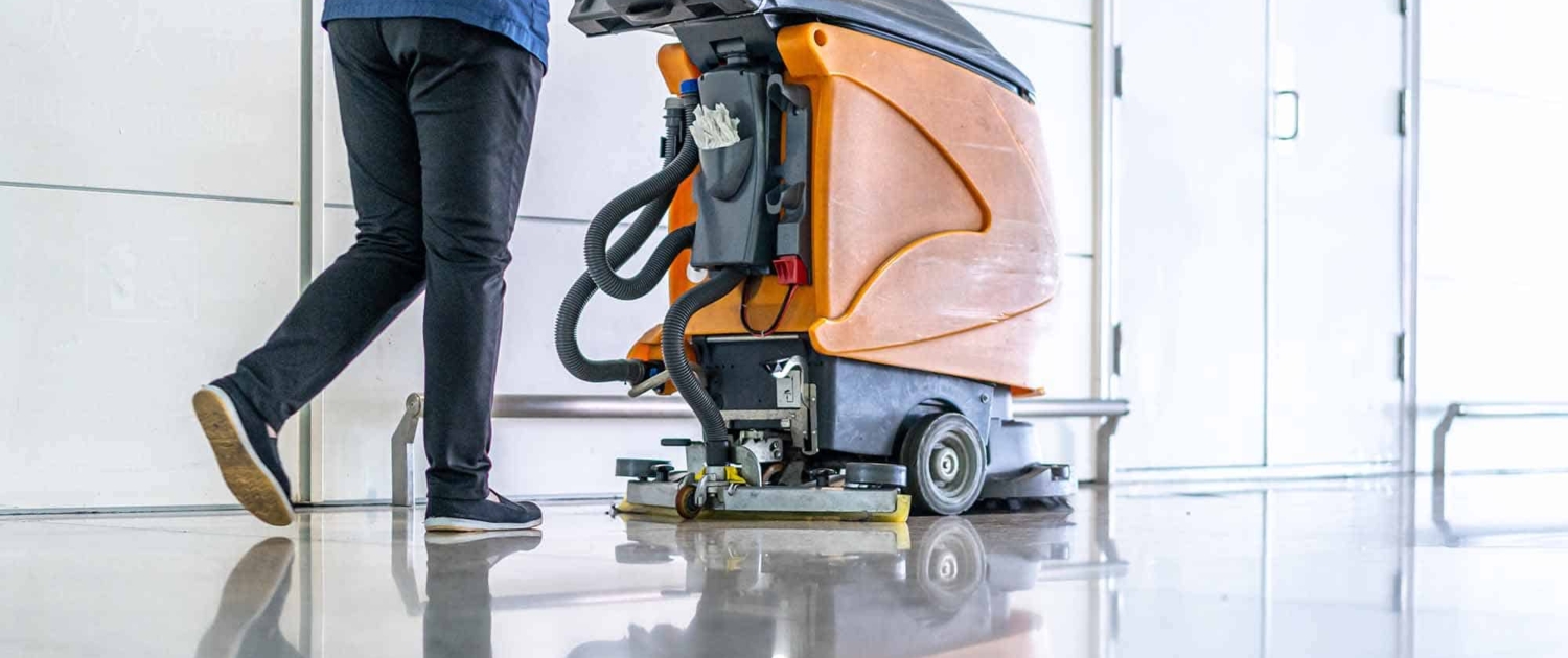 cleaning-floor-with-machine cleaning floor with machine